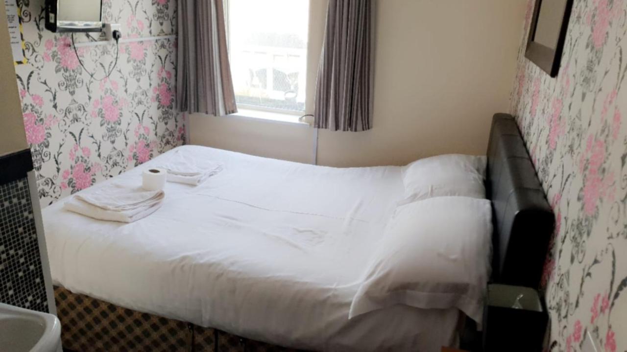 The Clarendon Hotel Blackpool Dış mekan fotoğraf